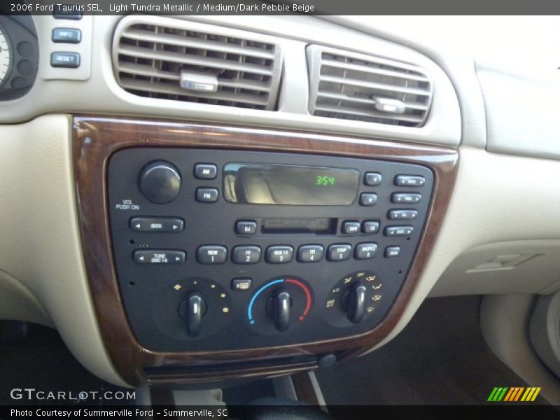 Light Tundra Metallic / Medium/Dark Pebble Beige 2006 Ford Taurus SEL