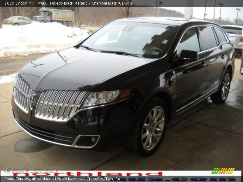 Tuxedo Black Metallic / Charcoal Black/Canyon 2010 Lincoln MKT AWD