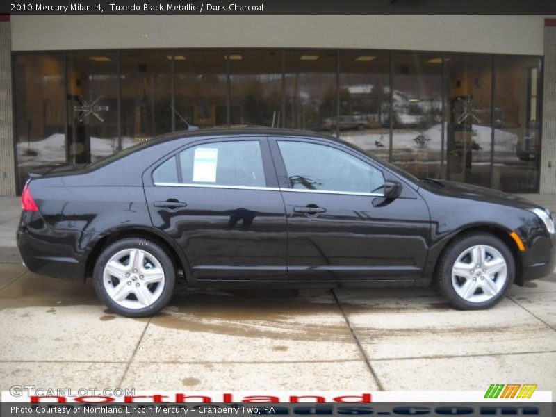 Tuxedo Black Metallic / Dark Charcoal 2010 Mercury Milan I4