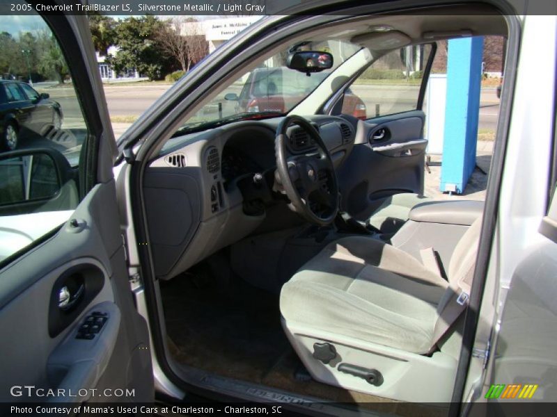 Silverstone Metallic / Light Gray 2005 Chevrolet TrailBlazer LS