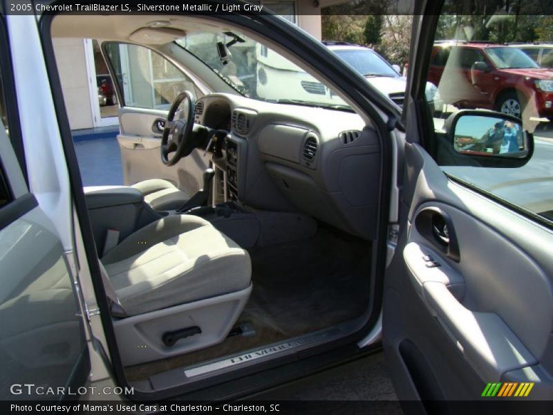 Silverstone Metallic / Light Gray 2005 Chevrolet TrailBlazer LS