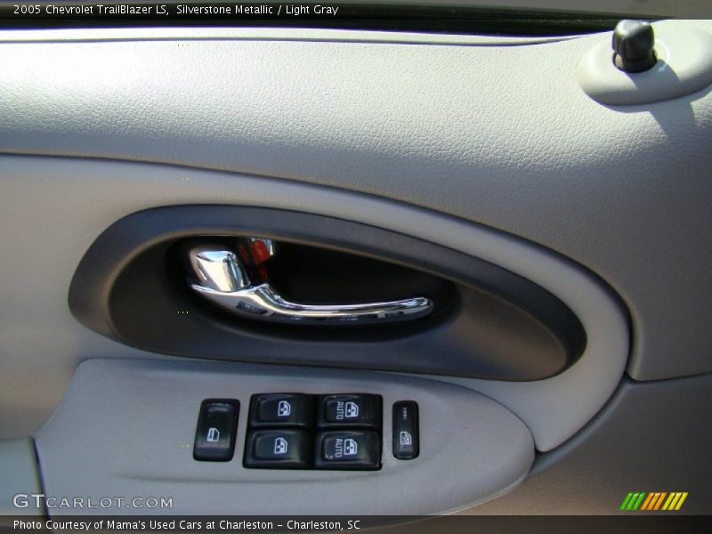 Silverstone Metallic / Light Gray 2005 Chevrolet TrailBlazer LS