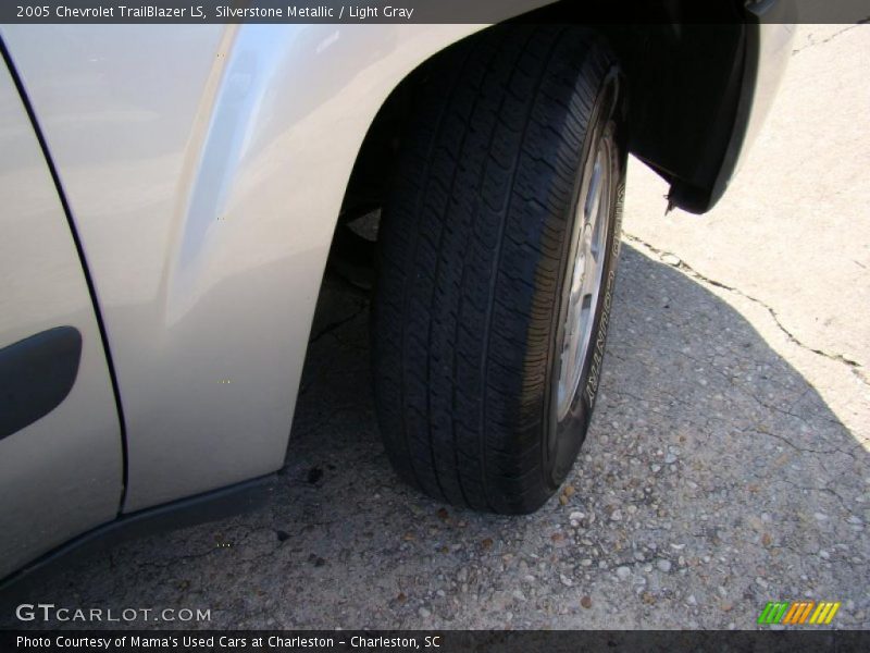Silverstone Metallic / Light Gray 2005 Chevrolet TrailBlazer LS