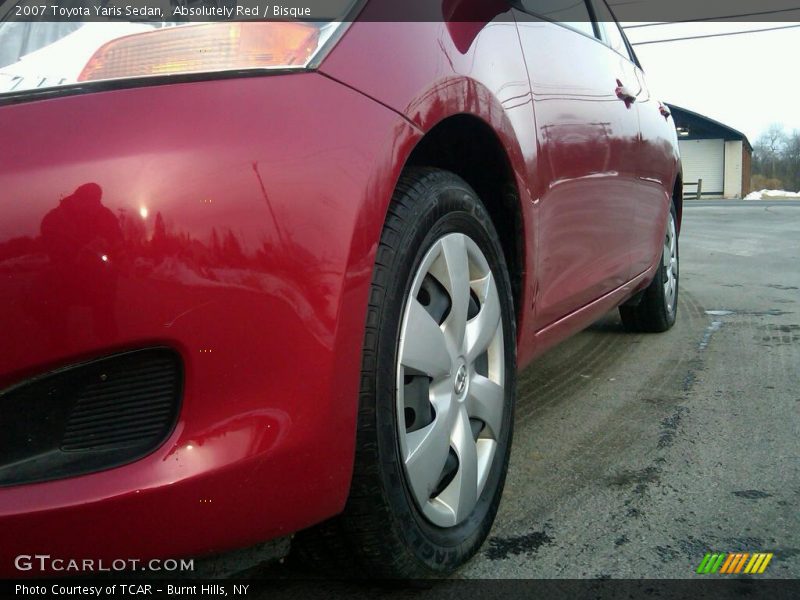 Absolutely Red / Bisque 2007 Toyota Yaris Sedan