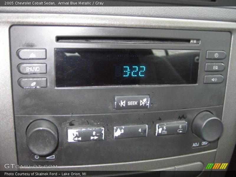 Arrival Blue Metallic / Gray 2005 Chevrolet Cobalt Sedan
