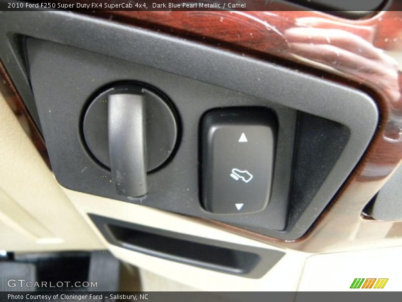 Dark Blue Pearl Metallic / Camel 2010 Ford F250 Super Duty FX4 SuperCab 4x4