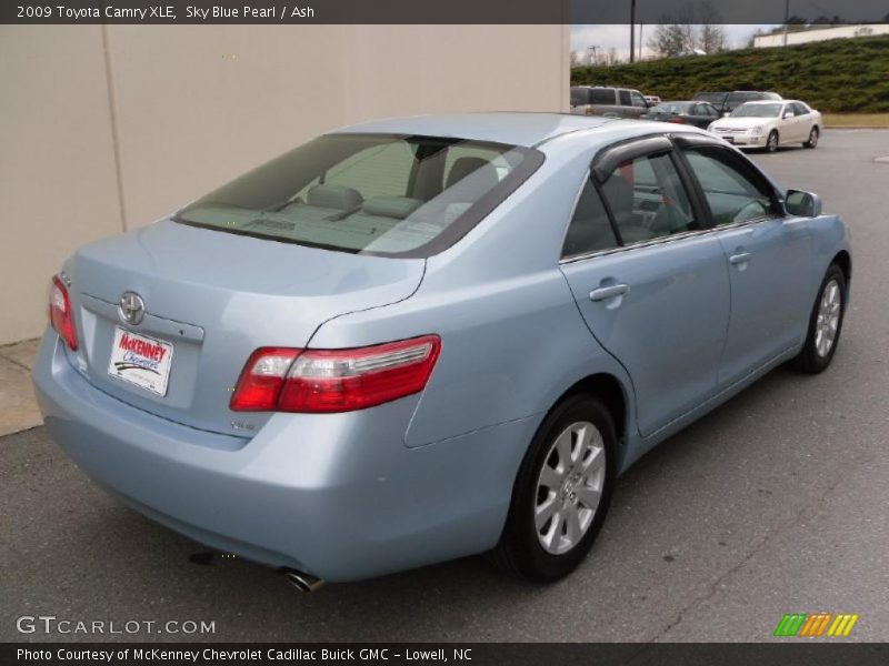 Sky Blue Pearl / Ash 2009 Toyota Camry XLE