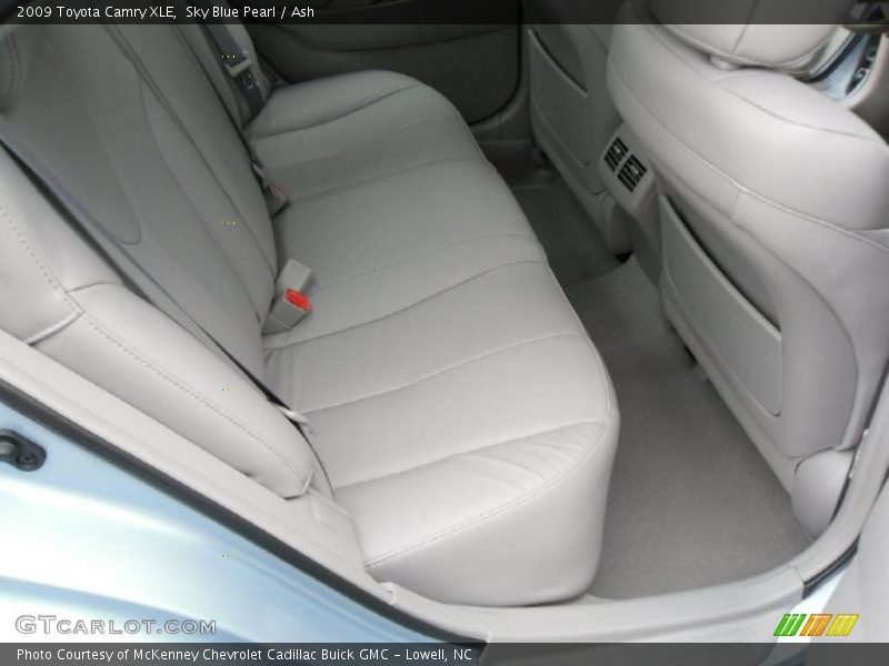 Sky Blue Pearl / Ash 2009 Toyota Camry XLE