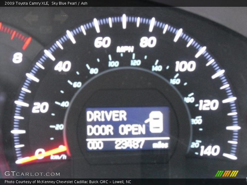 Sky Blue Pearl / Ash 2009 Toyota Camry XLE