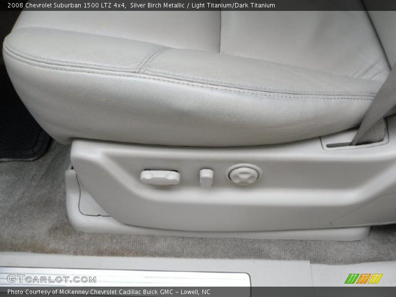 Silver Birch Metallic / Light Titanium/Dark Titanium 2008 Chevrolet Suburban 1500 LTZ 4x4