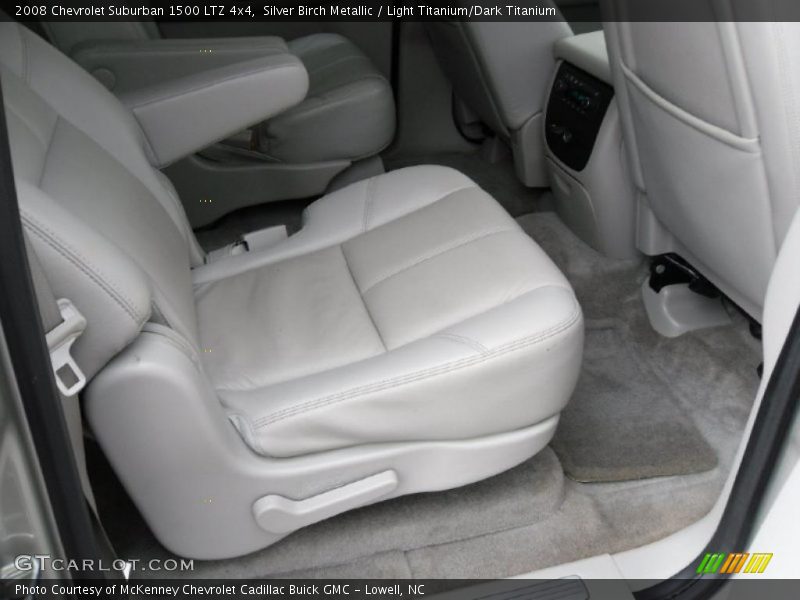 Silver Birch Metallic / Light Titanium/Dark Titanium 2008 Chevrolet Suburban 1500 LTZ 4x4