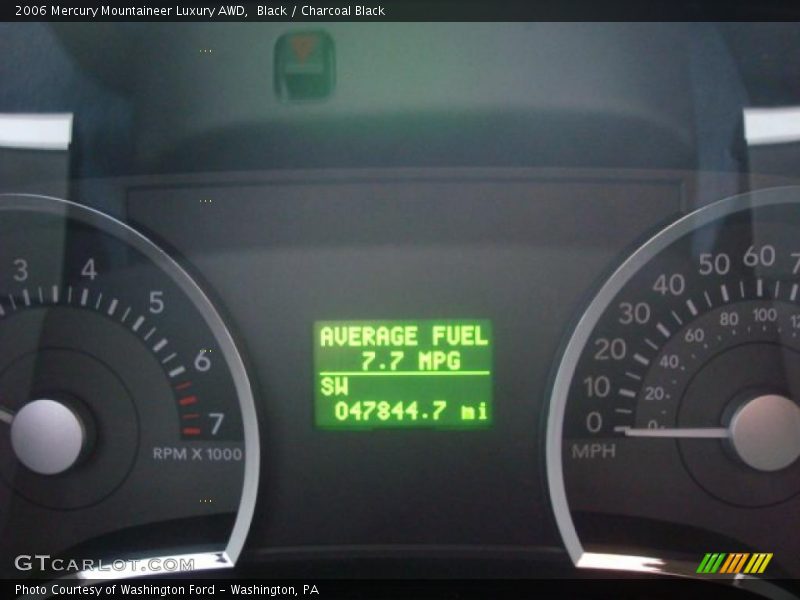 Black / Charcoal Black 2006 Mercury Mountaineer Luxury AWD