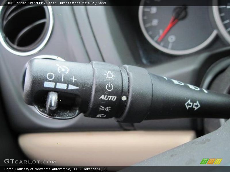 Bronzestone Metallic / Sand 2006 Pontiac Grand Prix Sedan