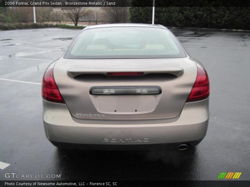 Bronzestone Metallic / Sand 2006 Pontiac Grand Prix Sedan