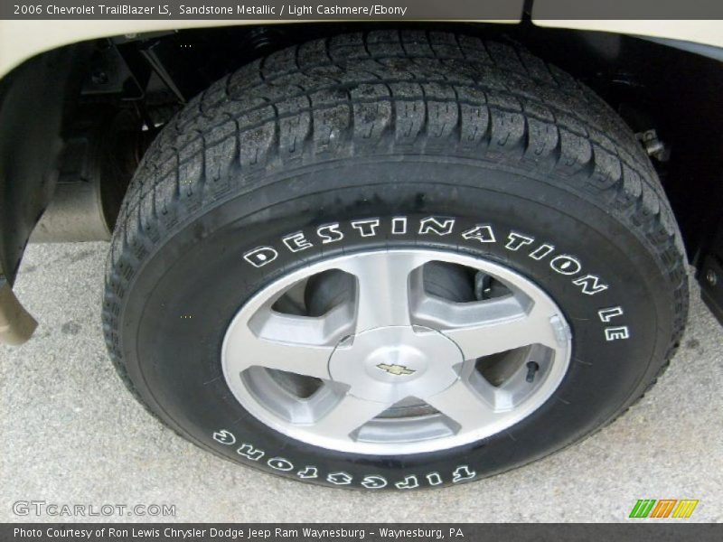 Sandstone Metallic / Light Cashmere/Ebony 2006 Chevrolet TrailBlazer LS