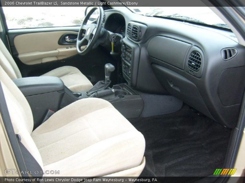 Sandstone Metallic / Light Cashmere/Ebony 2006 Chevrolet TrailBlazer LS