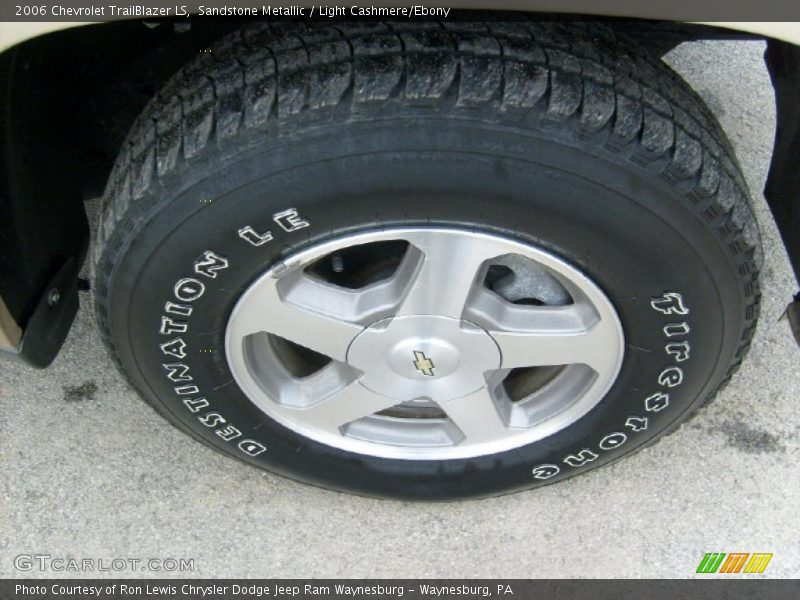 Sandstone Metallic / Light Cashmere/Ebony 2006 Chevrolet TrailBlazer LS