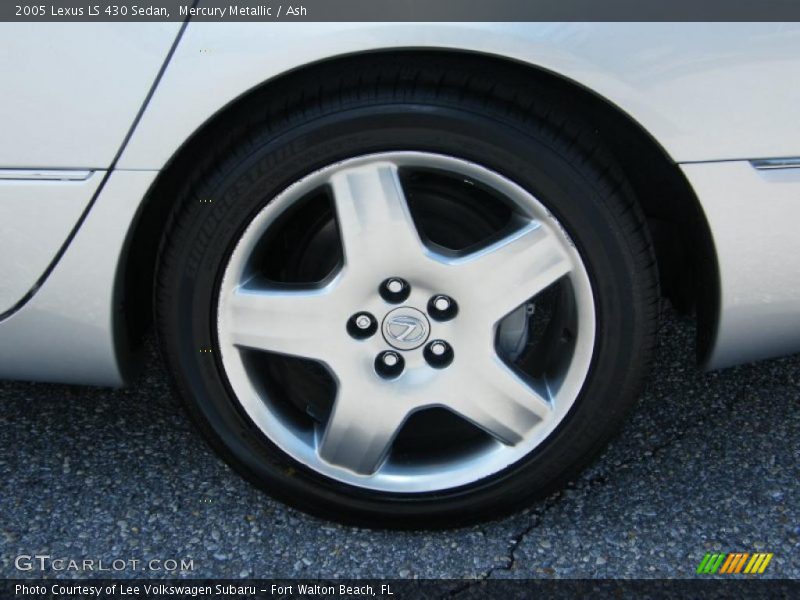 Mercury Metallic / Ash 2005 Lexus LS 430 Sedan