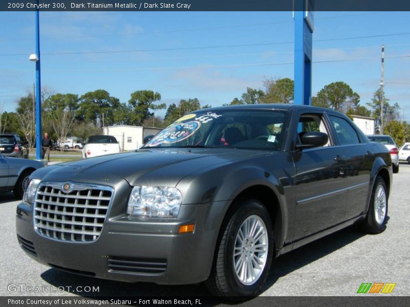 Dark Titanium Metallic / Dark Slate Gray 2009 Chrysler 300