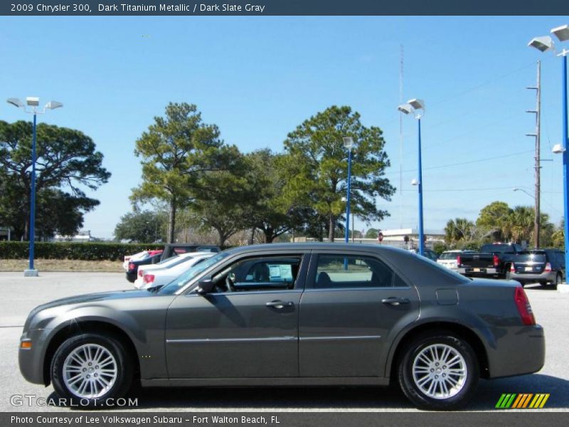 Dark Titanium Metallic / Dark Slate Gray 2009 Chrysler 300