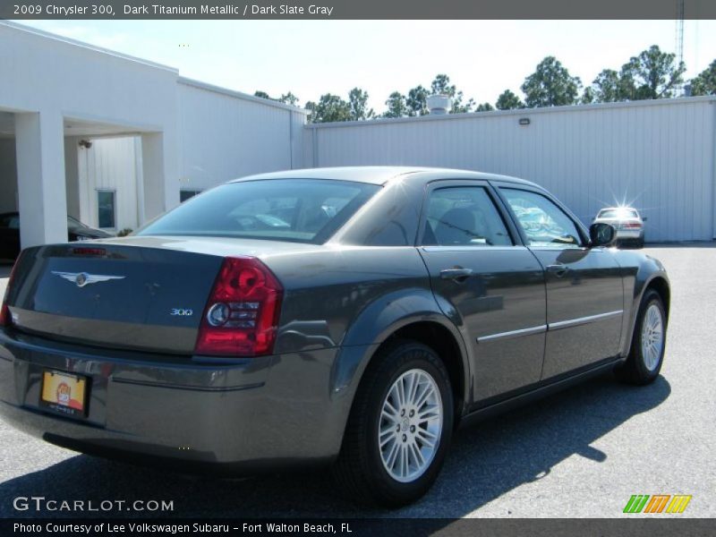 Dark Titanium Metallic / Dark Slate Gray 2009 Chrysler 300