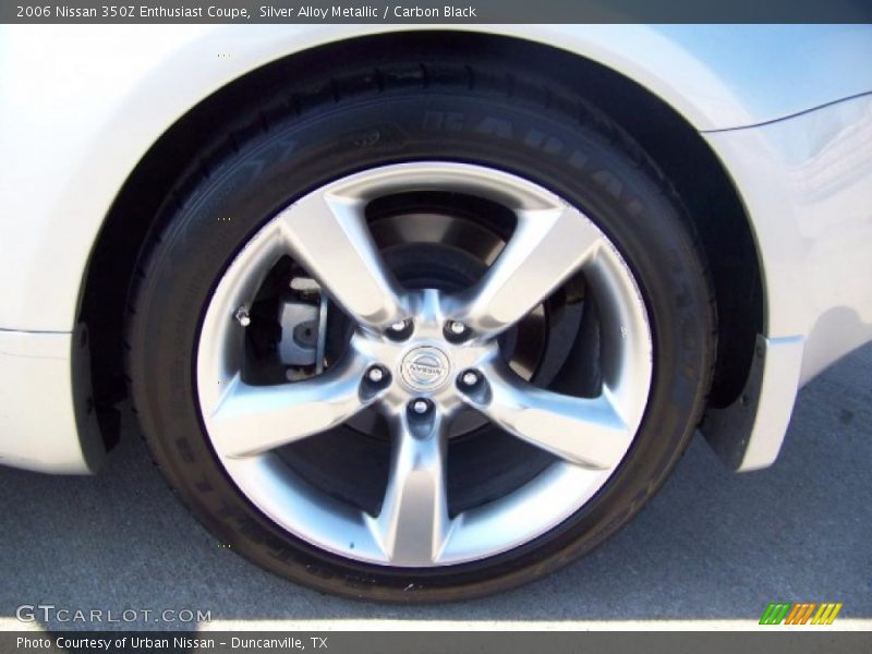 Silver Alloy Metallic / Carbon Black 2006 Nissan 350Z Enthusiast Coupe