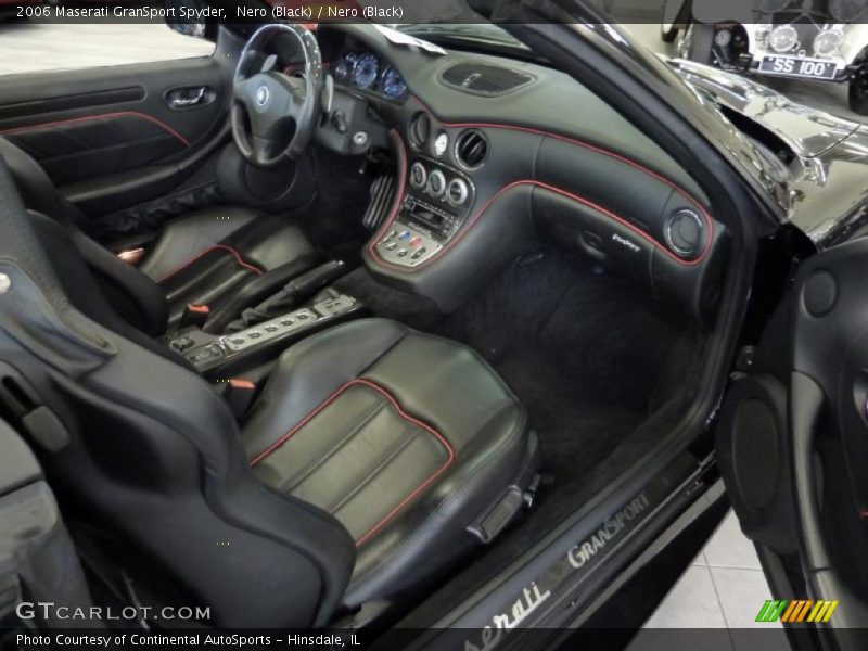 Nero (Black) / Nero (Black) 2006 Maserati GranSport Spyder