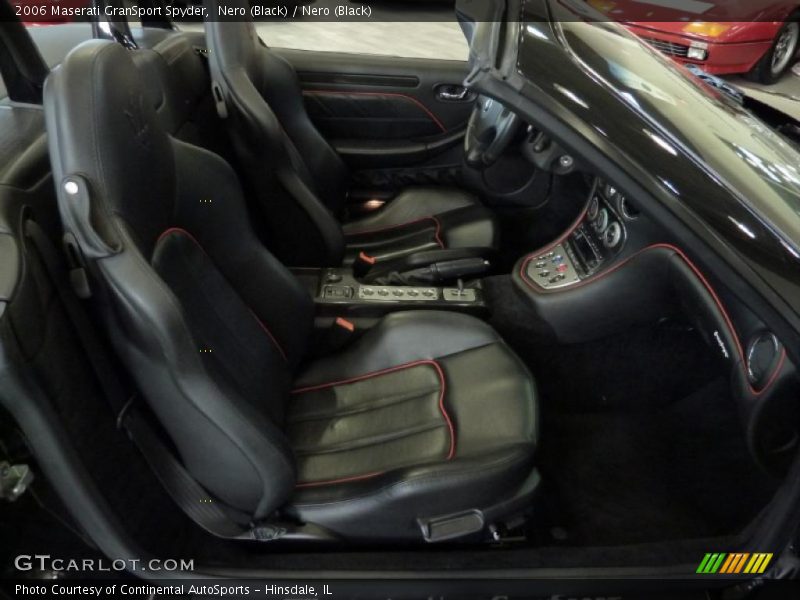 Nero (Black) / Nero (Black) 2006 Maserati GranSport Spyder