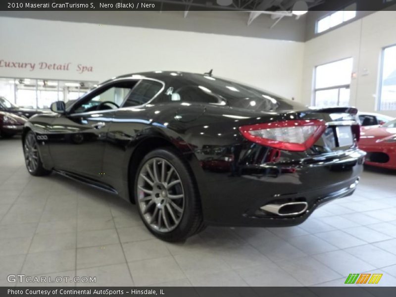 Nero (Black) / Nero 2010 Maserati GranTurismo S