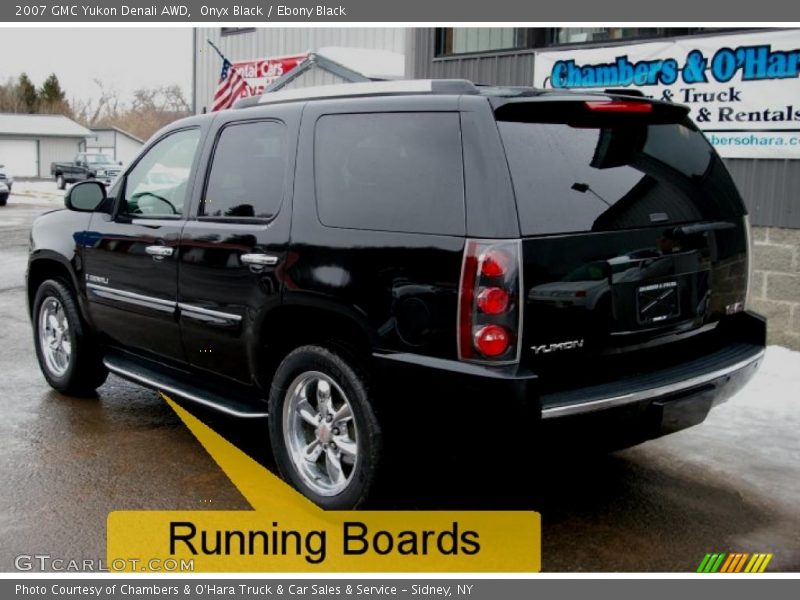 Onyx Black / Ebony Black 2007 GMC Yukon Denali AWD