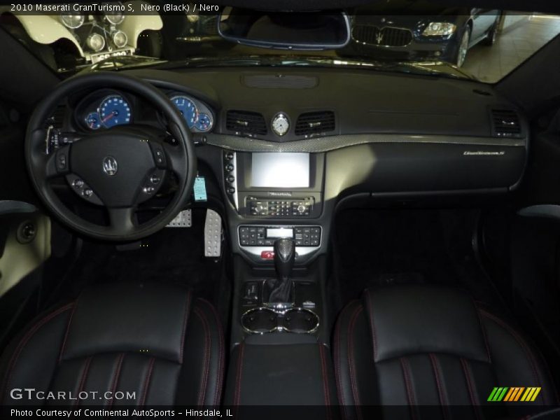 Nero (Black) / Nero 2010 Maserati GranTurismo S