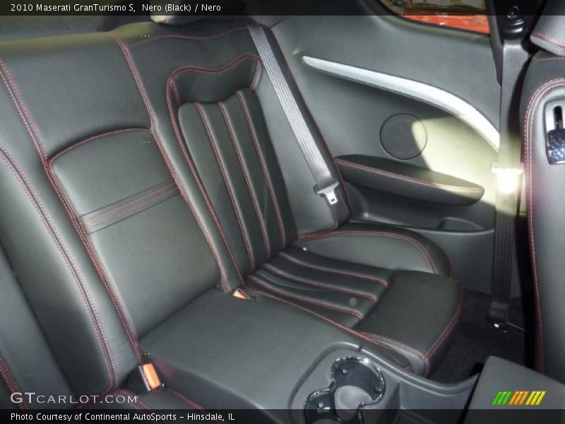 Nero (Black) / Nero 2010 Maserati GranTurismo S