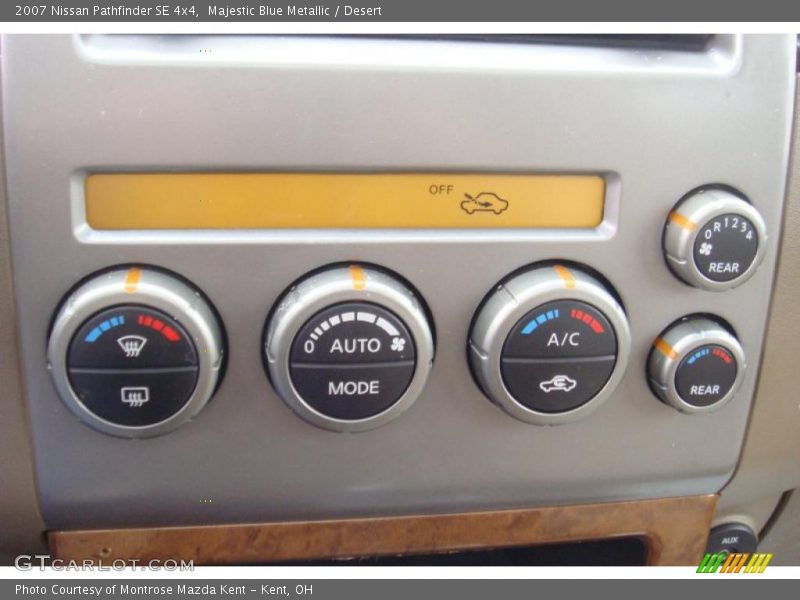 Majestic Blue Metallic / Desert 2007 Nissan Pathfinder SE 4x4