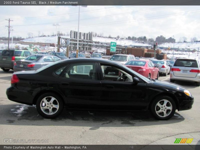 Black / Medium Parchment 2003 Ford Taurus SES