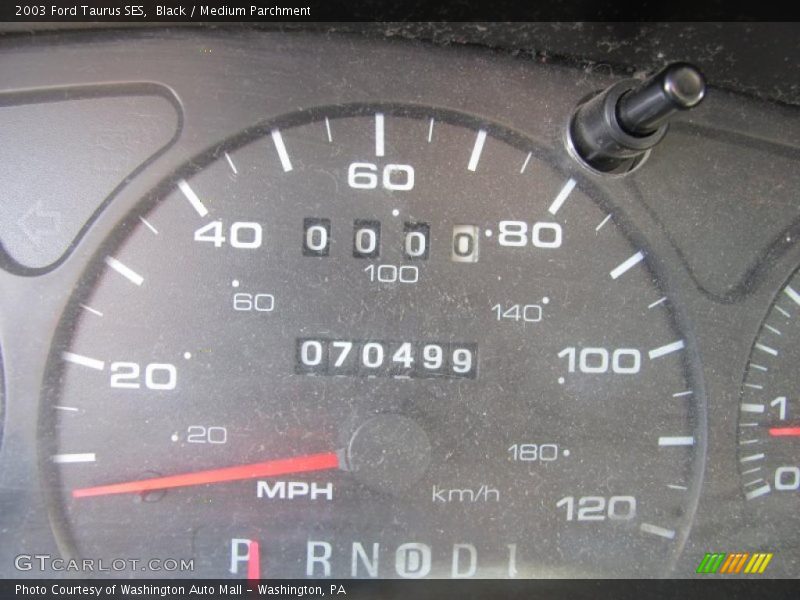 Black / Medium Parchment 2003 Ford Taurus SES