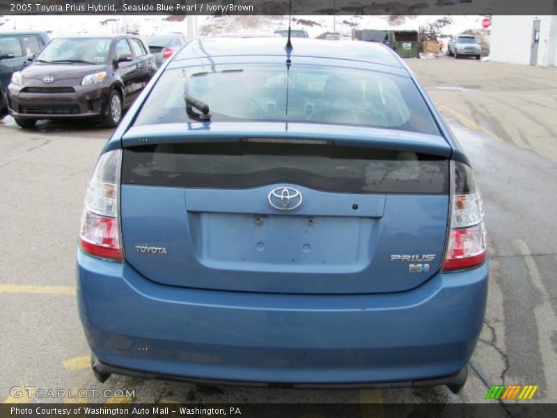 Seaside Blue Pearl / Ivory/Brown 2005 Toyota Prius Hybrid