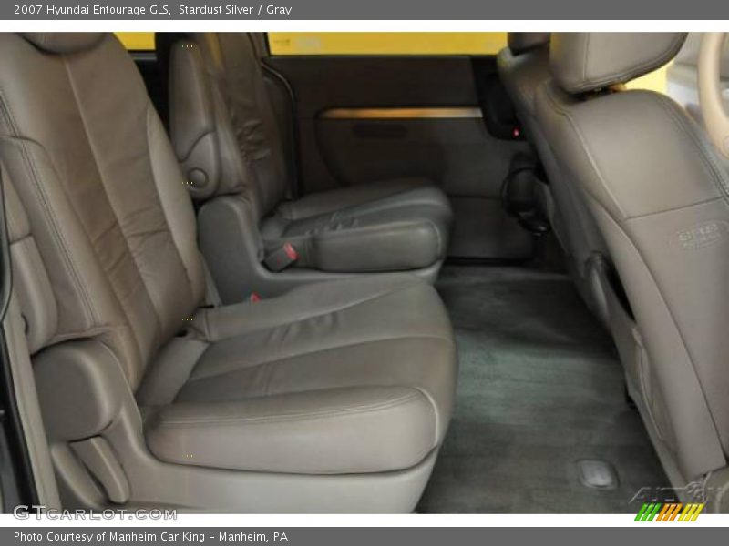 Stardust Silver / Gray 2007 Hyundai Entourage GLS