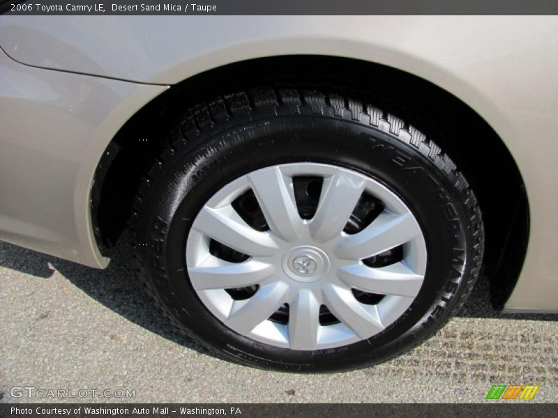 Desert Sand Mica / Taupe 2006 Toyota Camry LE