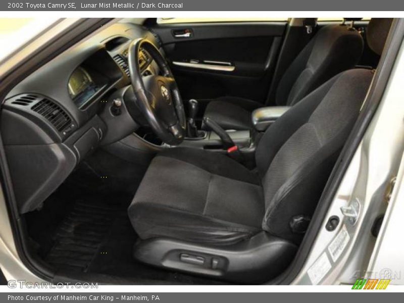 Lunar Mist Metallic / Dark Charcoal 2002 Toyota Camry SE