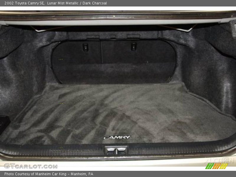 Lunar Mist Metallic / Dark Charcoal 2002 Toyota Camry SE