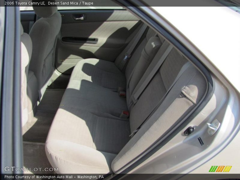 Desert Sand Mica / Taupe 2006 Toyota Camry LE