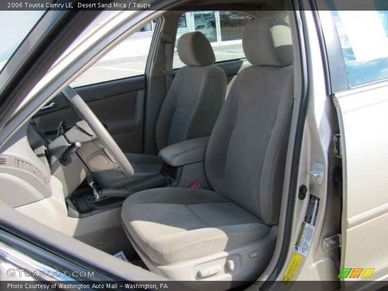 Desert Sand Mica / Taupe 2006 Toyota Camry LE
