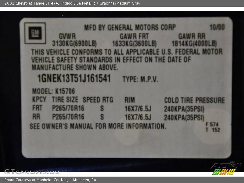 Indigo Blue Metallic / Graphite/Medium Gray 2001 Chevrolet Tahoe LT 4x4