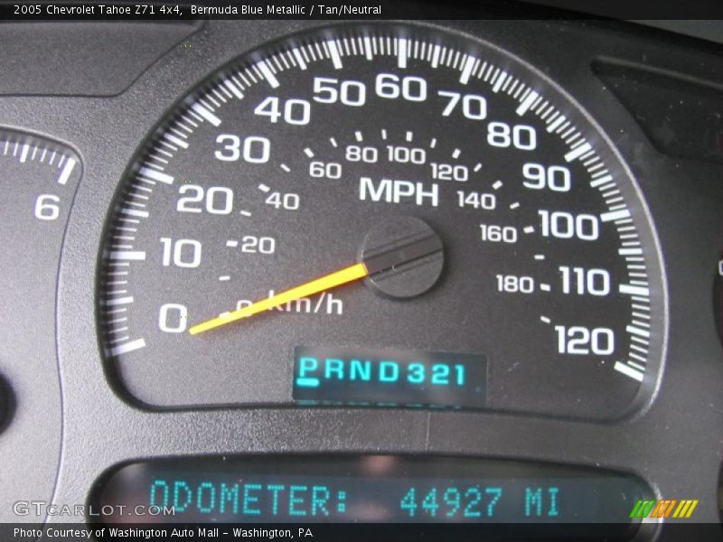 Bermuda Blue Metallic / Tan/Neutral 2005 Chevrolet Tahoe Z71 4x4