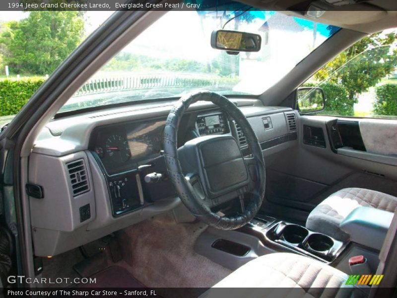 Everglade Green Pearl / Gray 1994 Jeep Grand Cherokee Laredo