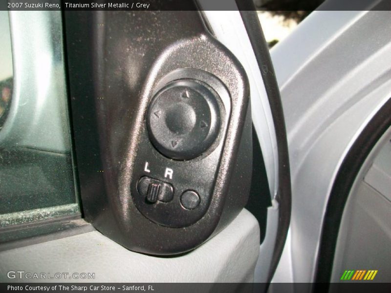 Titanium Silver Metallic / Grey 2007 Suzuki Reno