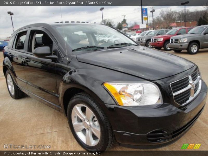 Brilliant Black Crystal Pearl / Dark Slate Gray 2010 Dodge Caliber SXT