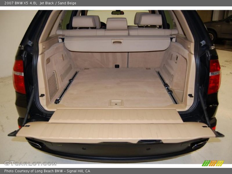 Jet Black / Sand Beige 2007 BMW X5 4.8i