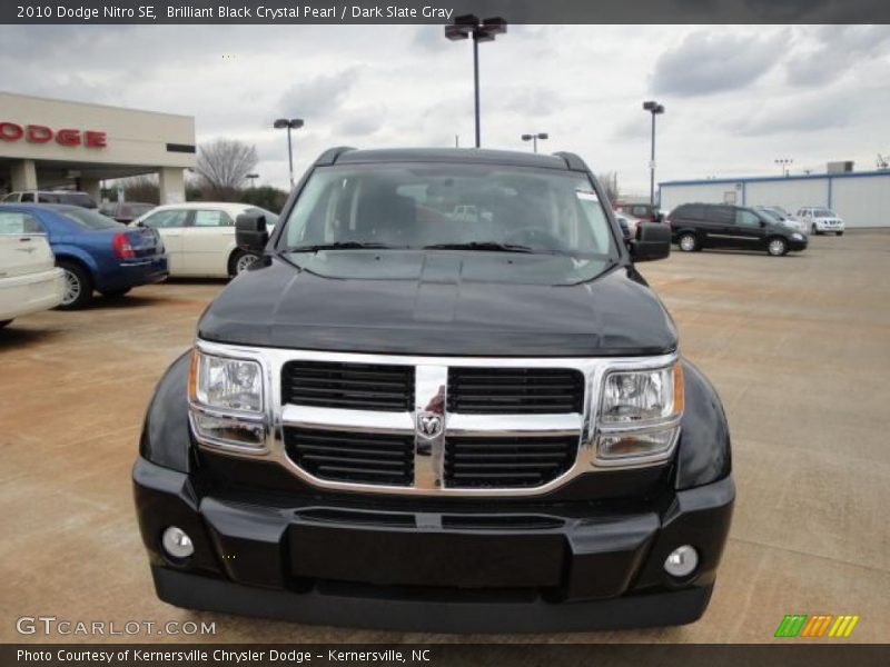 Brilliant Black Crystal Pearl / Dark Slate Gray 2010 Dodge Nitro SE