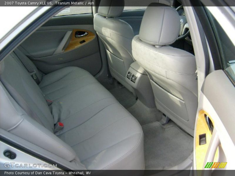 Titanium Metallic / Ash 2007 Toyota Camry XLE V6